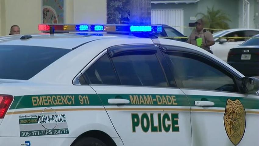 Un hombre recibió un disparo en la espalda durante un incidente de ira en la carretera en el noroeste de Miami-Dade