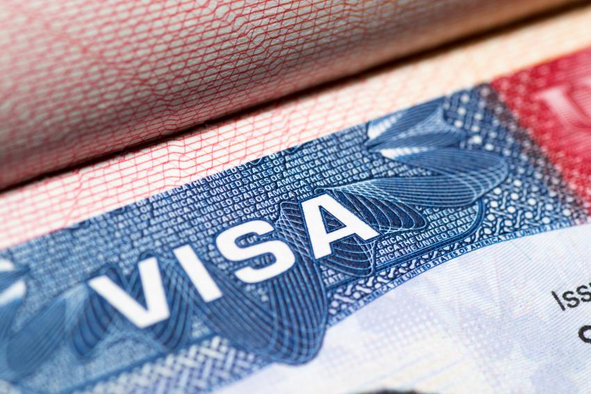 Estados Unidos exigirá visa a cubanos con pasaporte europeo eliminando para ellos la posibilidad de viajar con ESTA