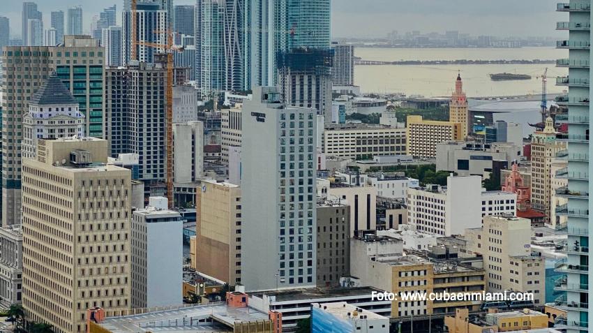 Miami-Dade destinará 85 millones en un plan que de ser aprobado “brindará alivio a los propietarios e inquilinos en dificultades”