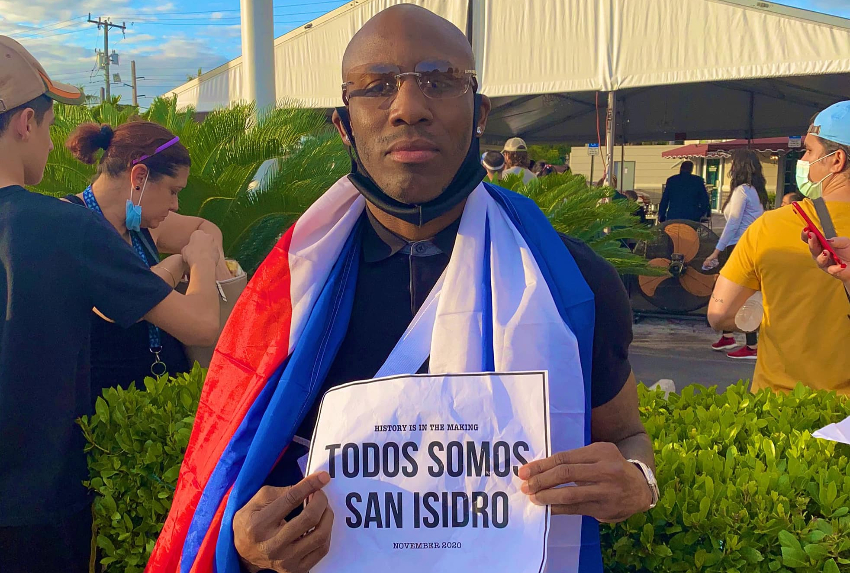 Yordenys Ugás dedica la pelea de este sábado frente Errol Spence Jr, en Texas, a todos los que sufren prisión y destierro por el cambio en Cuba