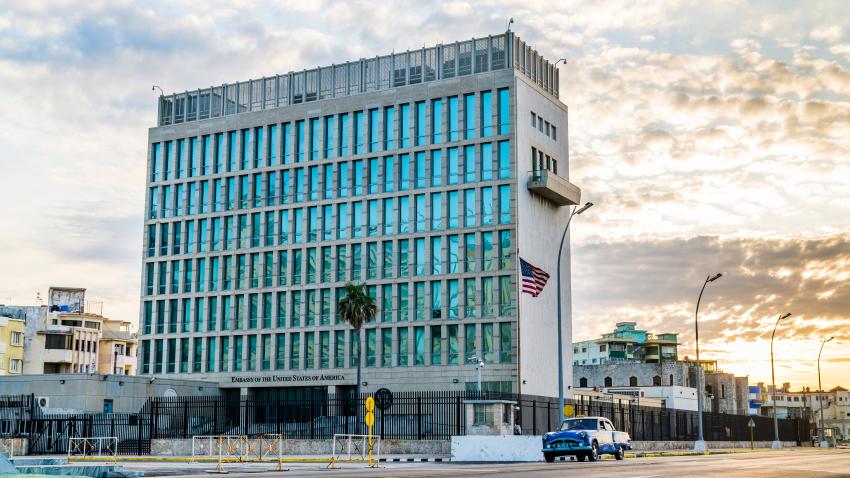 Embajada de EE.UU. en La Habana adelanta citas de enero para el 29 de diciembre