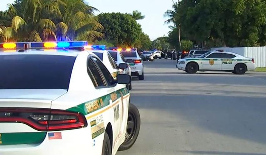 Buscan a un hombre tras ataque con machete en un vecindario del noroeste de Miami Dade