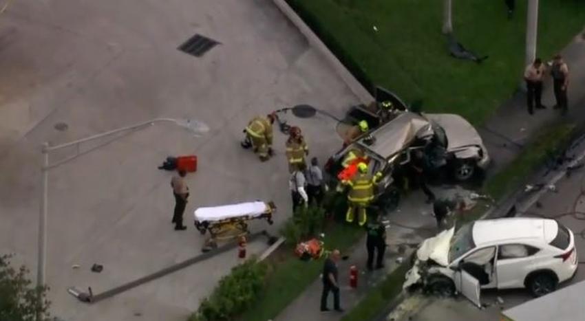 Conductor que huía de la policía en Miami Dade causa accidente donde mueren dos personas