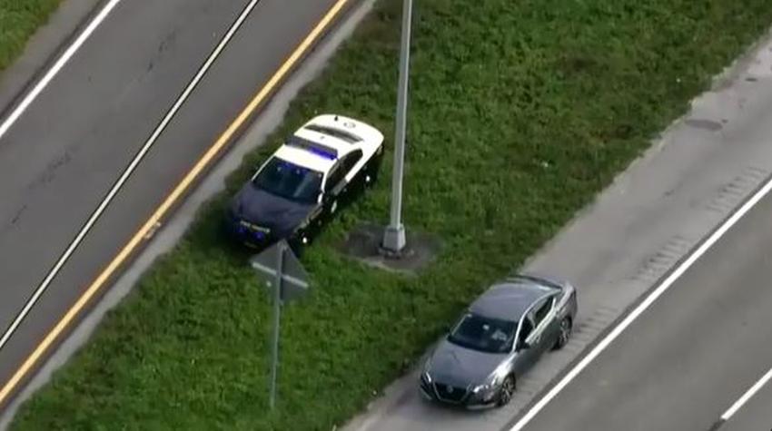 Policía investiga disparos contra un auto en autopista del Sur de la Florida