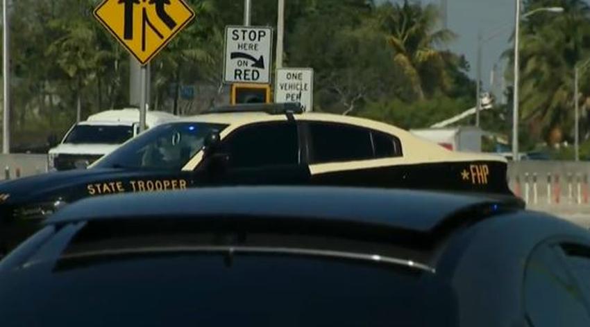 Mujer muere después de un tiroteo temprano en la mañana en la I-95 en Miami