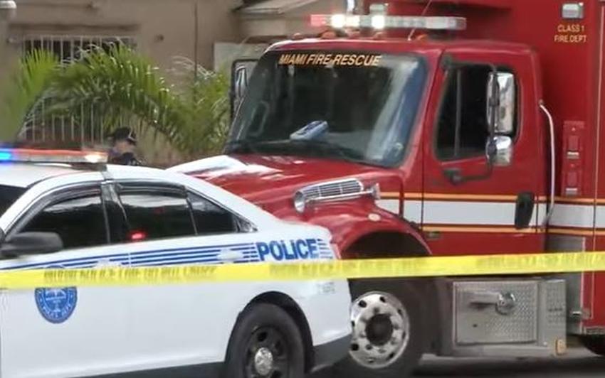 Policía en Miami investiga tiroteo triple durante la noche