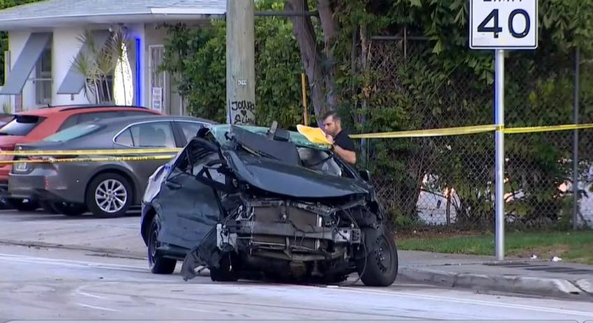 Aparatoso accidente en Miami deja un muerto y un herido