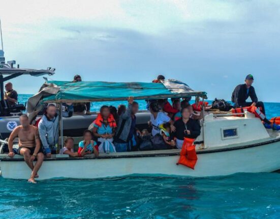 Estadísticas recientes muestran la crisis migratoria en el actual año fiscal con más de 200 mil cubanos tratando de entrar por mar y tierra a Estados Unidos