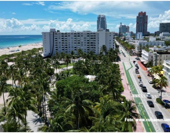 Grupo hotelero en Miami Beach ofrece sustancial descuento a los damnificados del huracán Ian que necesiten un lugar para quedarse