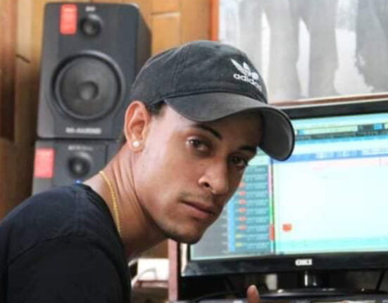 EEUU niega la entrada a joven cubano, dueño del estudio donde se grabó Patria y Vida