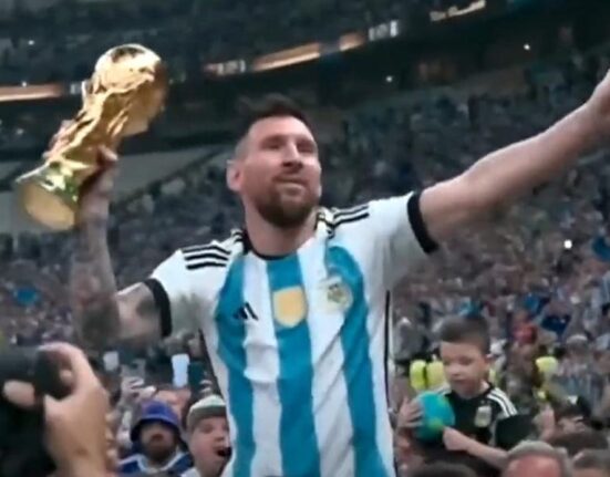 Publicación de Leo Messi tras la victoria de la Copa del Mundo se convierte en las más gustada de la historia en Instagram